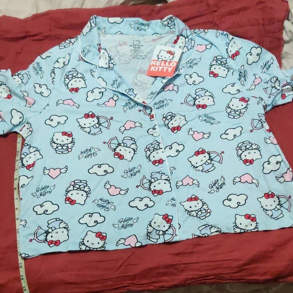Hello Kitty Pajama Set